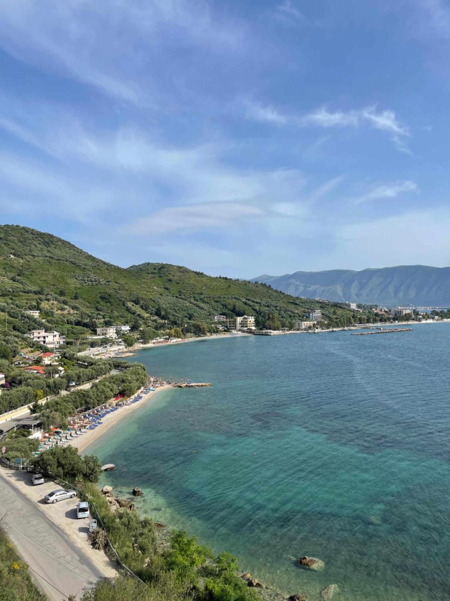 Envi Hotel Vlore Bagian luar foto