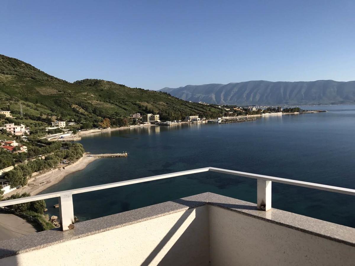 Envi Hotel Vlore Bagian luar foto