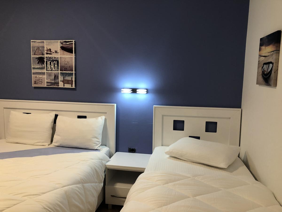Envi Hotel Vlore Bagian luar foto