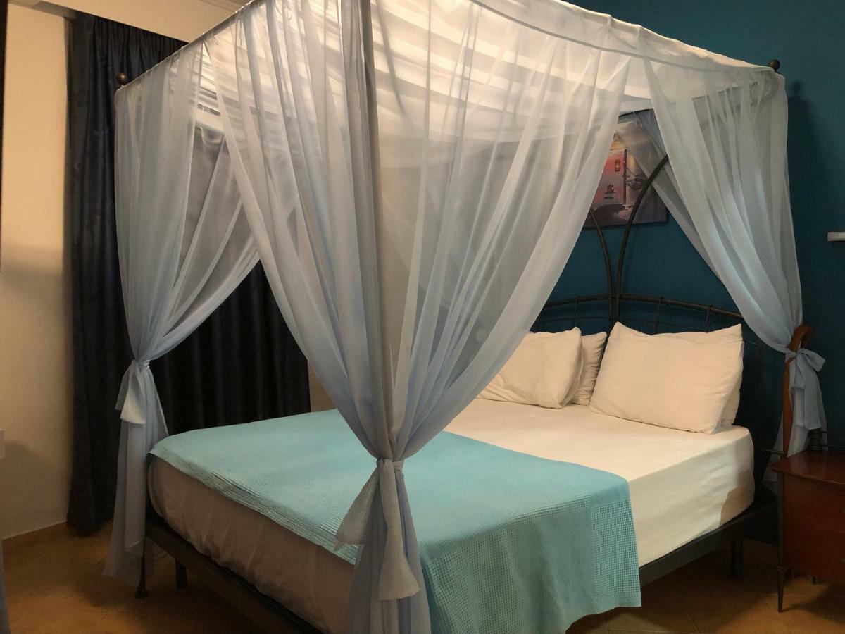 Envi Hotel Vlore Bagian luar foto
