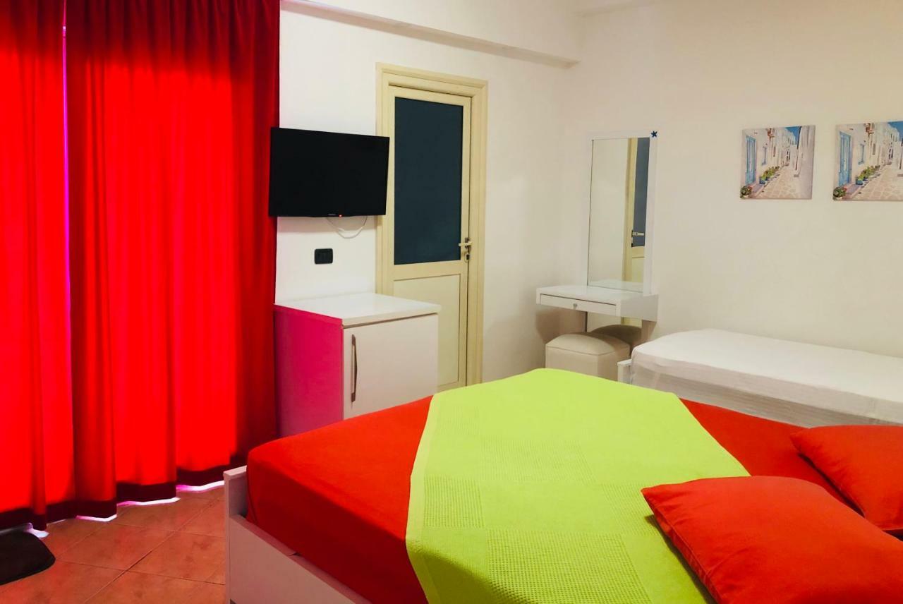 Envi Hotel Vlore Bagian luar foto